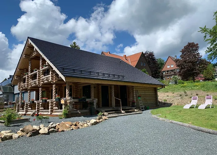 FeWo Traumzeit Hahnenkleer Hütte